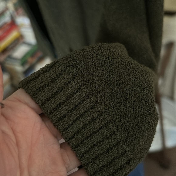 Green Knit Sweater Cardigan With Pockets-Ladies Small - Picture 8 of 8